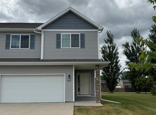 3619 15th St S, Moorhead, MN 56560