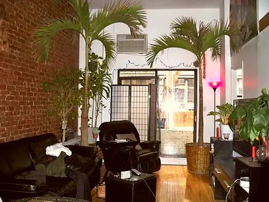 Rented by The Burkhardt Group | media 2