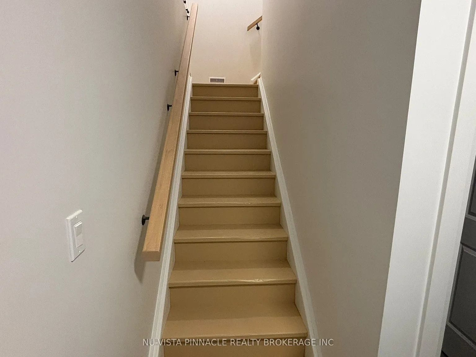 2 bed, $1,700 — Photo 4