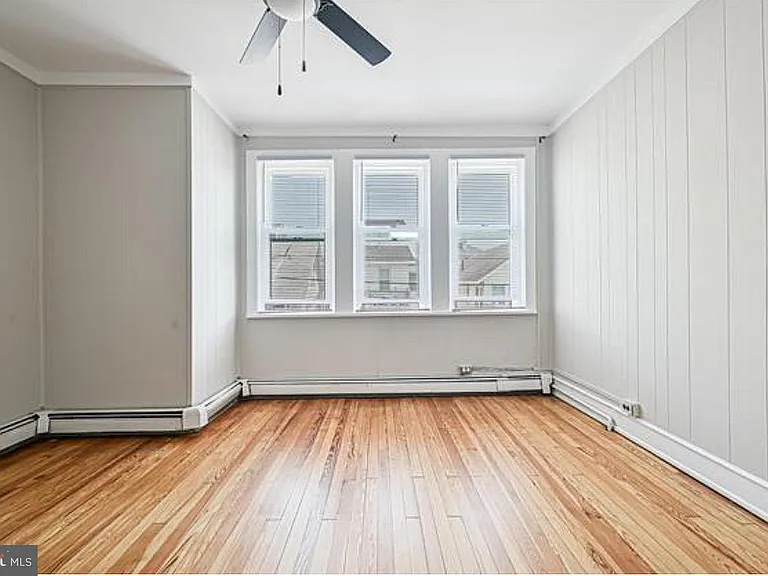 126 N Harvard Ave — Photo 13