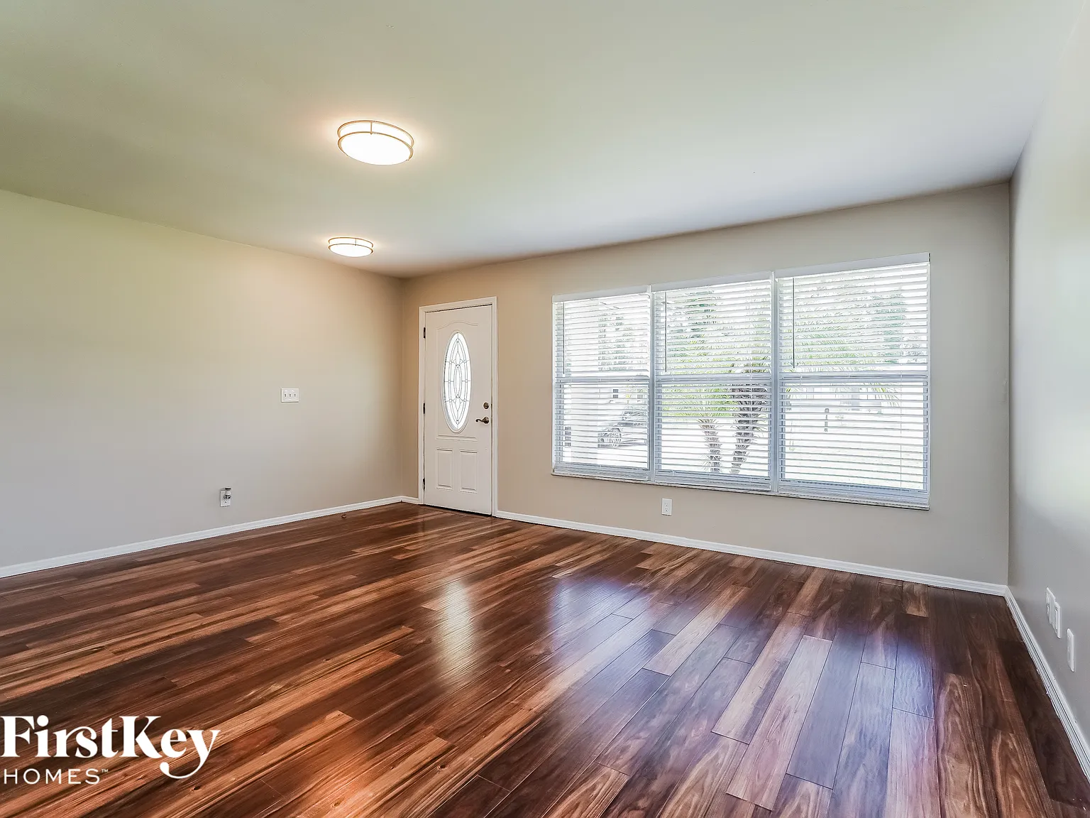3 bed, 2.0 bath, 1486 sqft, $2,425 — Photo 3