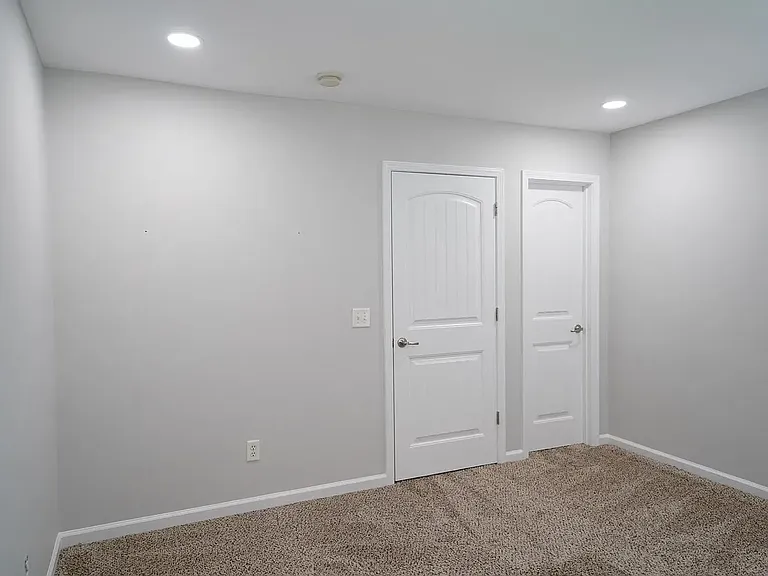 8 Woods Way — Photo 35