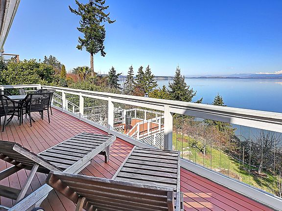 Enjoy stunning sunrises and lots of whale traffic from our large balcony deck