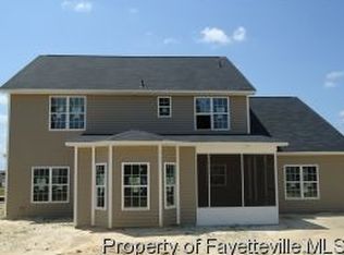 657 Wedgefield Dr, Raeford, NC 28376