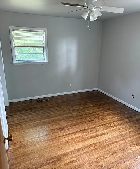 1029 N Birch Ave — Photo 5