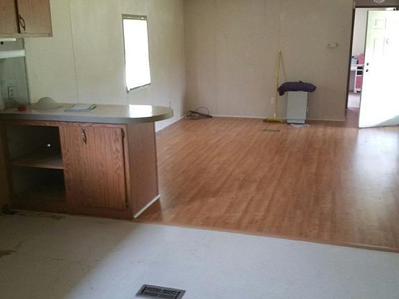 5th image of 1055 Burdin Olivier Rd