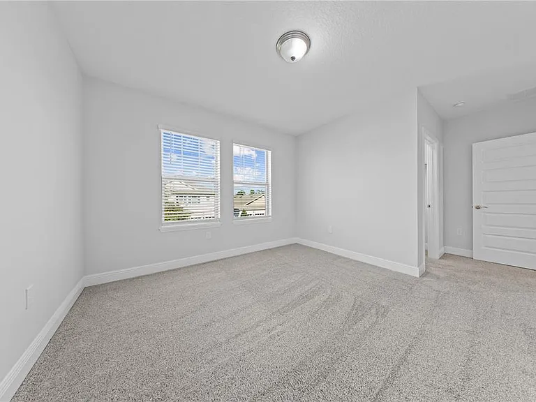 15537 Mango Isle St — Photo 76