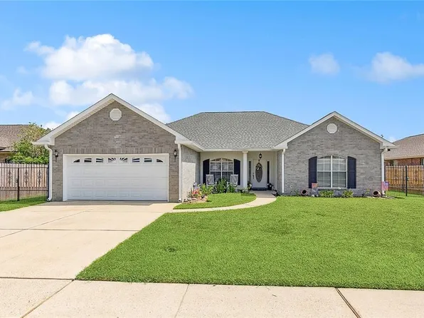 105 Jenny Ct, Montz, LA 70068