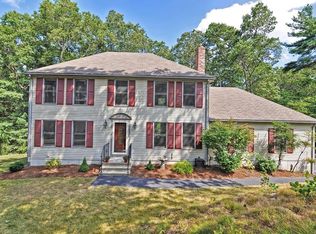 10 Griffin Rd, Franklin, MA 02038