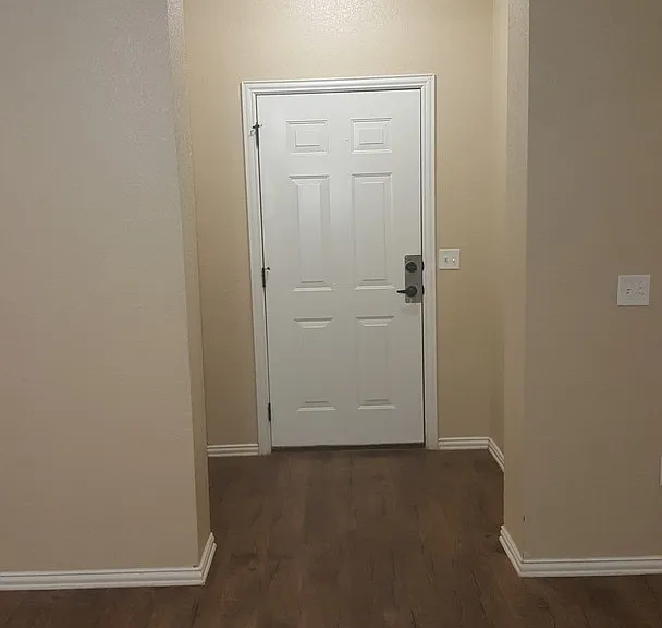 1132 Wind Haven Dr — Photo 10