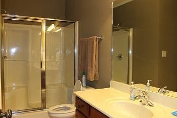 3rd image of 120 Van Gilder Way