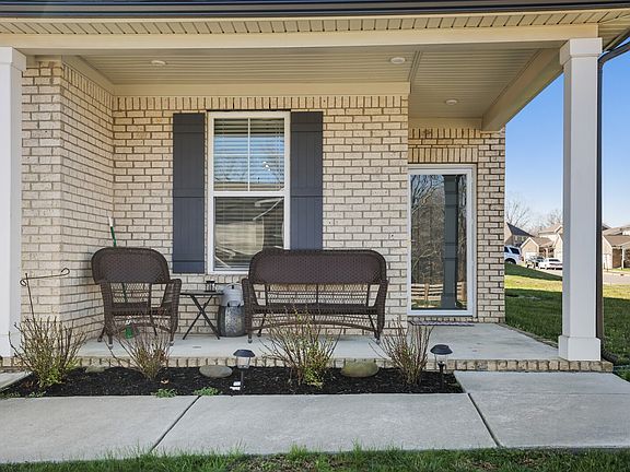 3rd image of 7118 Ivory Way
