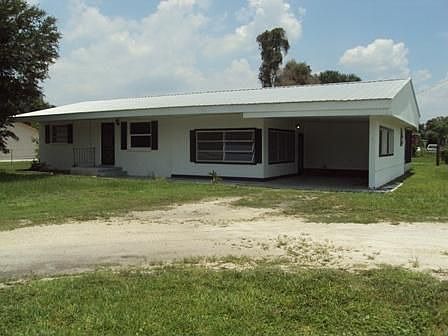 2nd image of 1508 NE Turner Ave