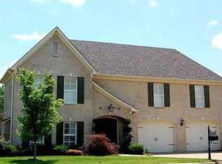 1028 Augusta Dr, Oxford, MS 38655