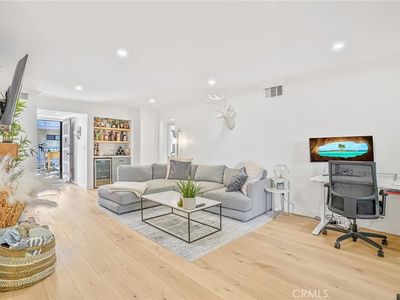 123 E Oak Ave Unit 204, El Segundo, CA, 90245
