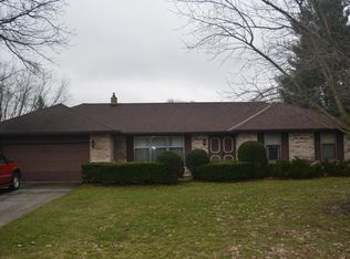 56545 Tamarac Ln, Three Rivers, MI 49093