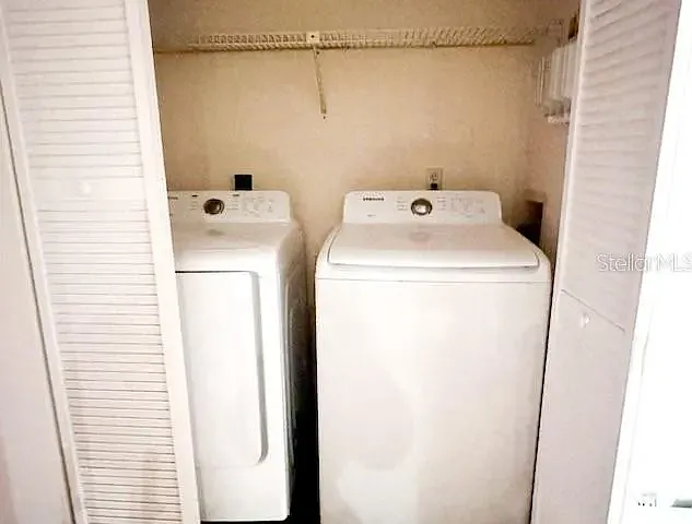 3600 SW 19th Ave #44 — Photo 2