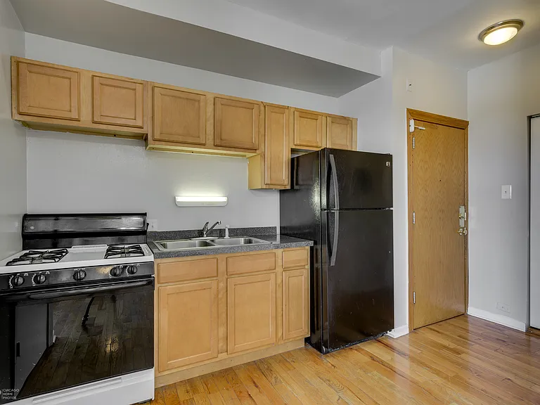 7301 N. Sheridan — Photo 62