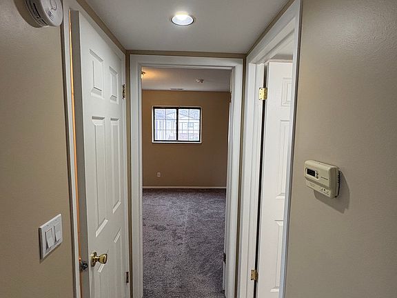 5th image of 22773 Grove St #23