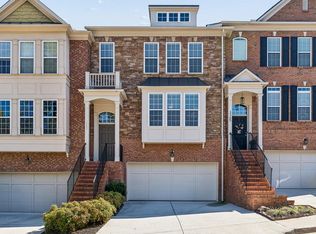 3363 Cumberland Club Dr, Atlanta, GA 30339
