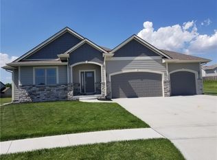 1911 NW 73rd Pl, Ankeny, IA 50023