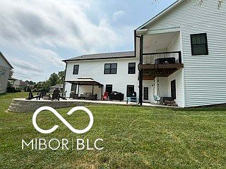 5th image of 860 N Abigail Ln
