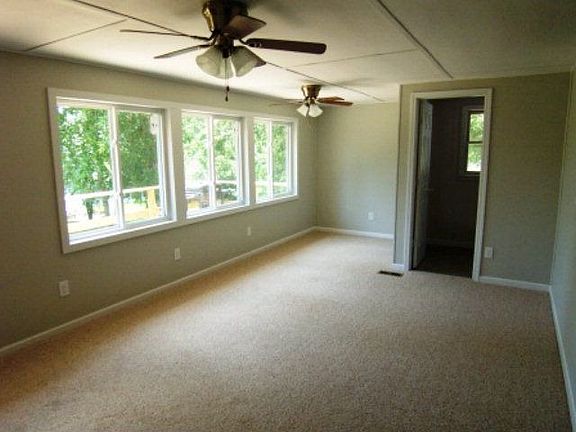 5th image of 4282 N Lake Cherryvale Dr