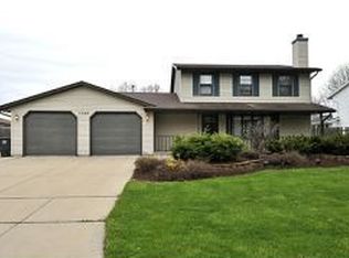 1369 Mesa Dr, Green Bay, WI 54313