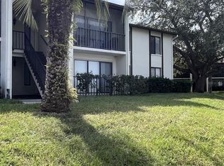 2688 Pine Ridge Way N APT D1, Palm Harbor, FL 34684