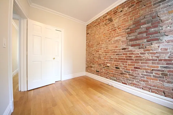 Rented by (Legacy) NY Quality Living Uptown | media 32