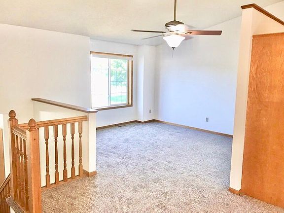 5th image of 23065 Guarani St NW