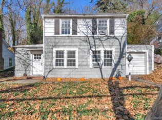 1613 Northern Boulevard, Roslyn, NY 11576