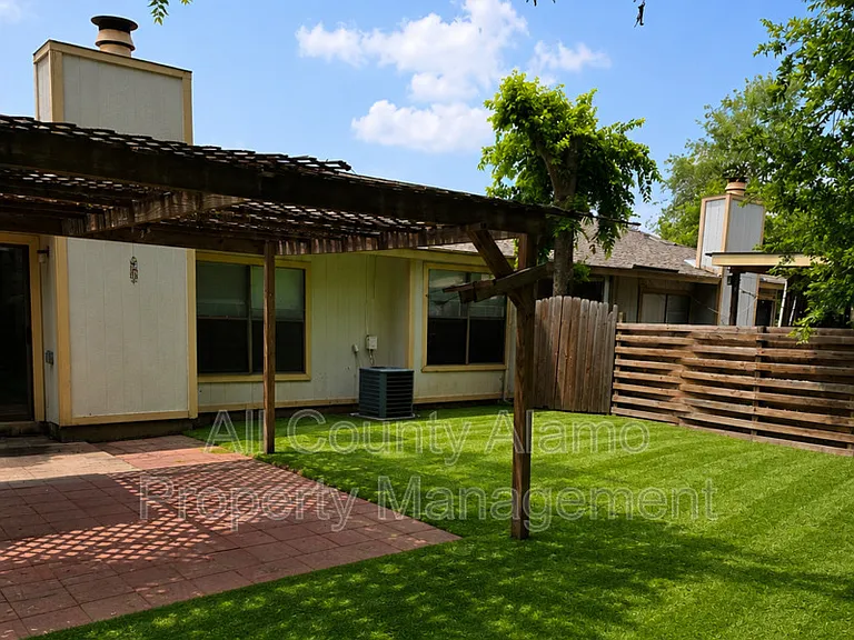 11782 Spring Song Dr — Photo 19