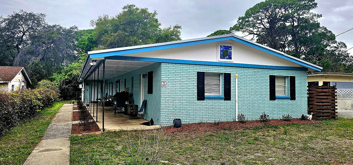 Building Photo - 1516 Roger Dr #2