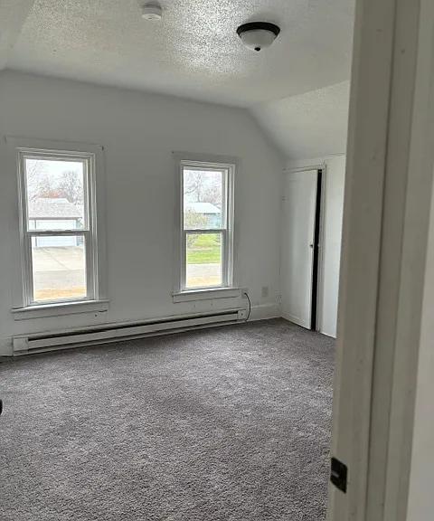 204 W 1st St — Photo 15