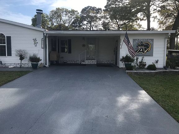 2nd image of 6607 Lakewood Dr #132