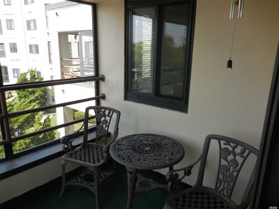 725 Miller Ave APT 225, Freeport, NY, 11520