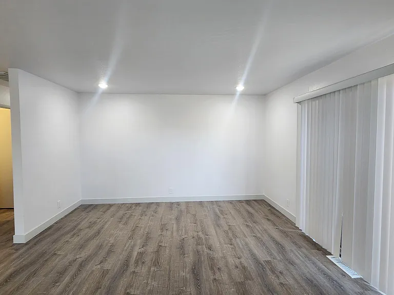 5994 Lake Crest Way #15 — Photo 12