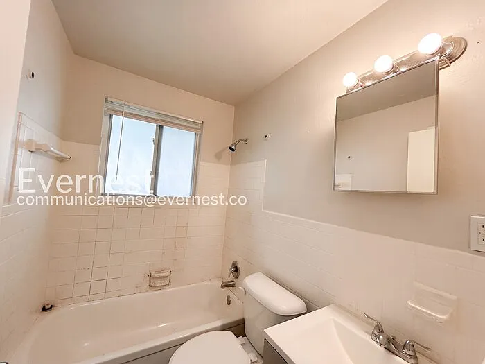 6102 Saint Paul Pl — Photo 9