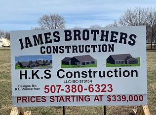 407 NW Park Ave, Elysian, MN 56028