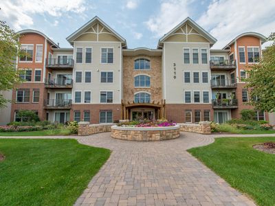 3110 Chestnut St N #306, Chaska, MN, 55318
