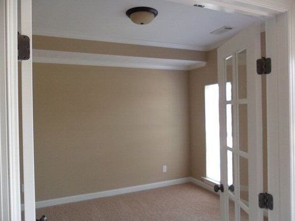 5th image of 4461 Dave Macdonald Dr