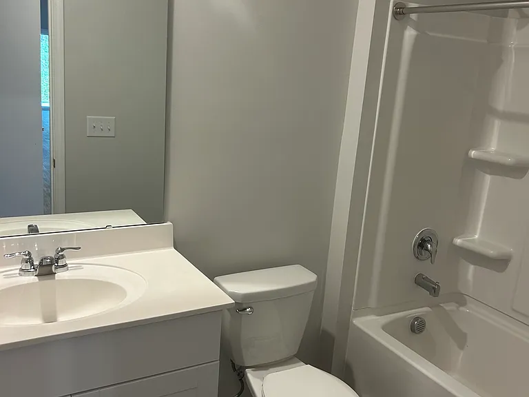 1063 Harbor Dr — Photo 8