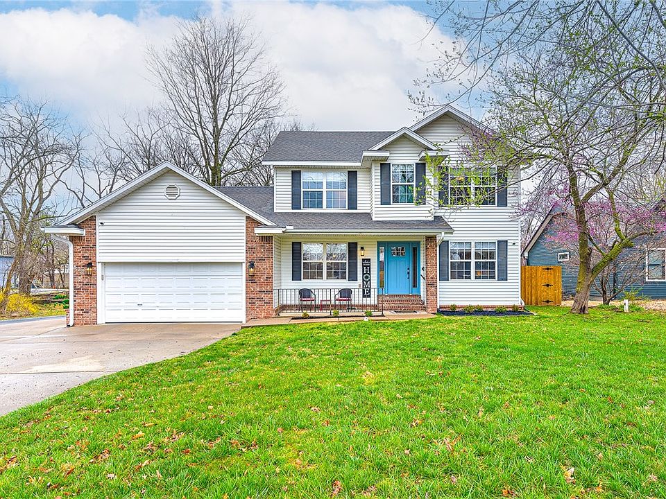 1st image of 522 Tiger Blvd