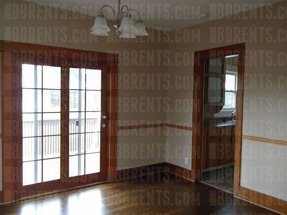5th image of 140 E Norman Ave