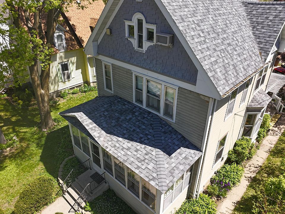 1st image of 112 N 4th St