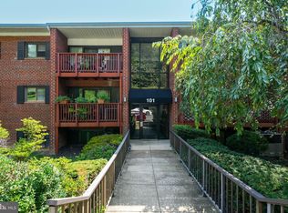 101 Skyhill Rd APT 303, Alexandria, VA 22314