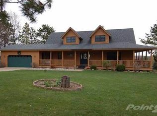 8884 Honeysuckle Cir, Cadillac, MI 49601