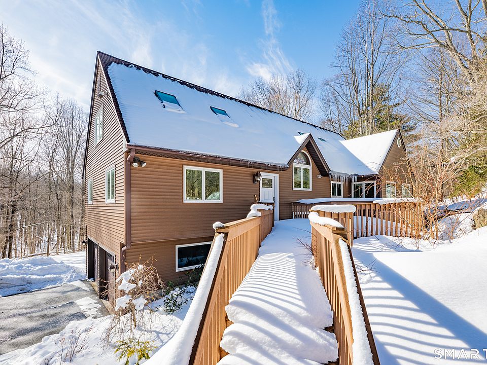 1st image of 40 Osborne Hill Road