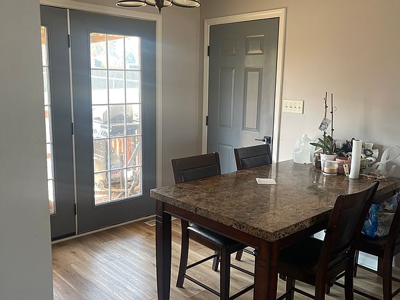 4th image of 1351 Salem Cir